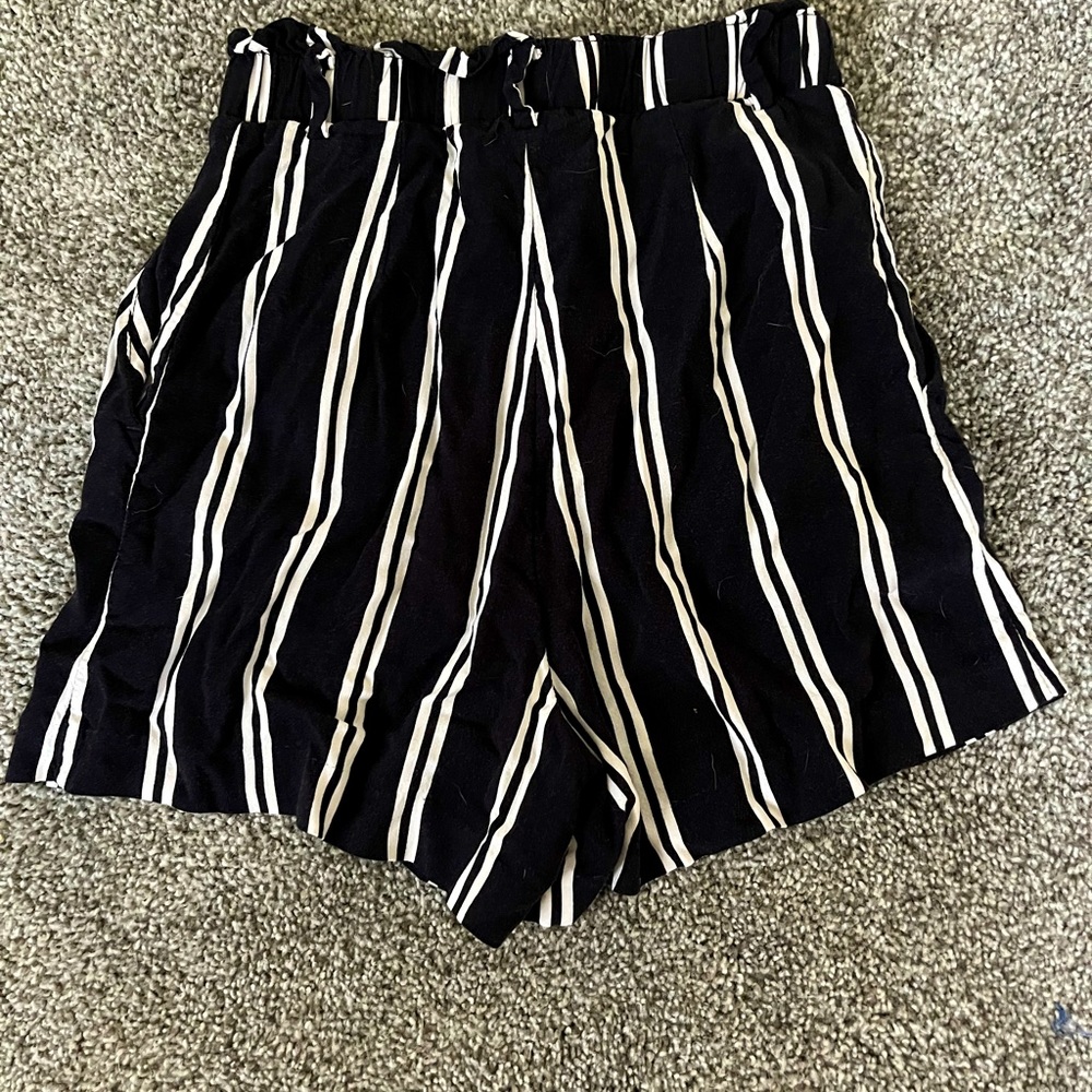 H&M shorts